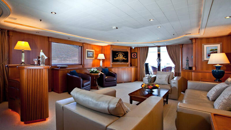 Rodriquez 38m M/Y APOLA