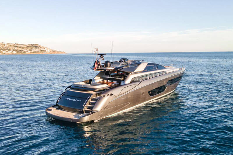 Экстерьер Riva 88