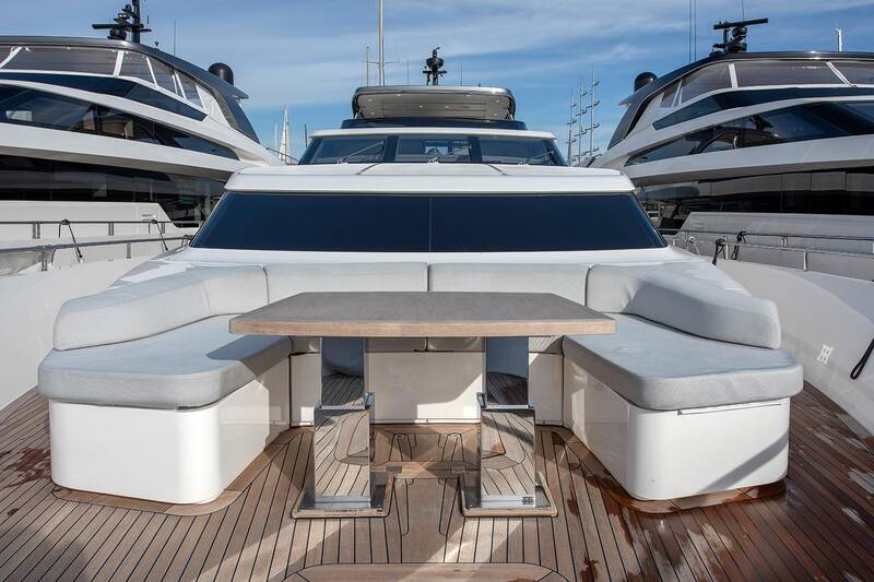 Lounge area on bow