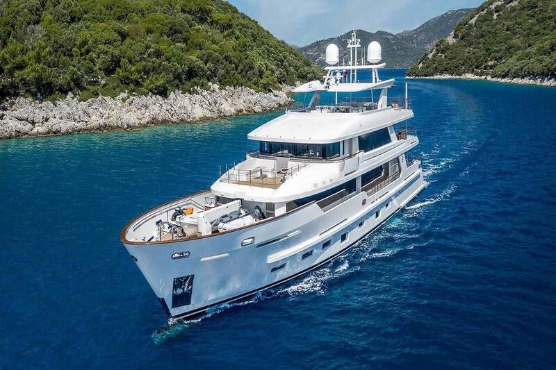 Exterior Yildiz 43m M/Y Sunrise 2020
