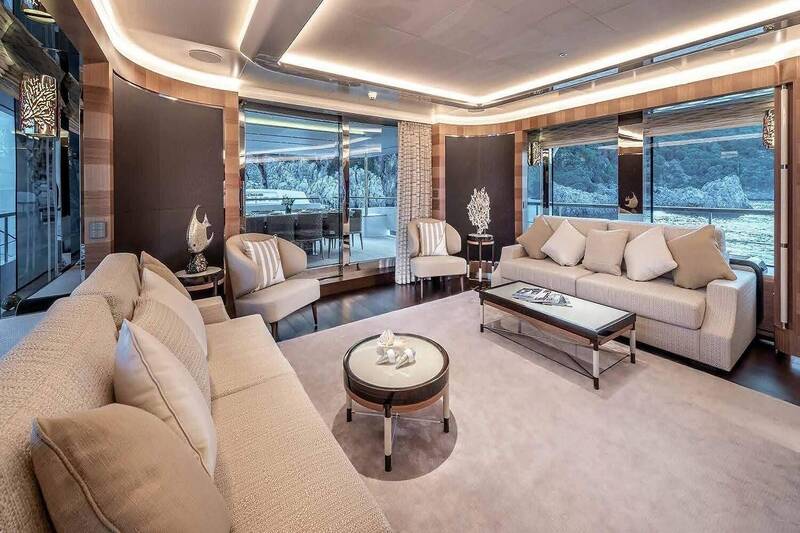 Main deck saloon