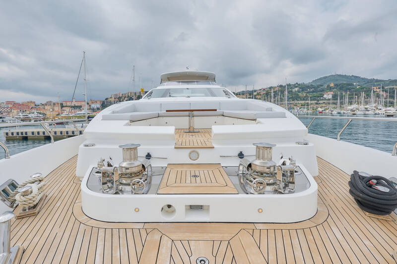 Bow area
